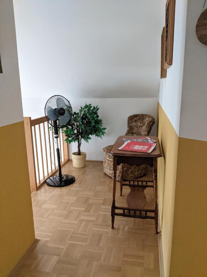 Ferienhaus Lindelburg Schwarzenbruck Exteriör bild